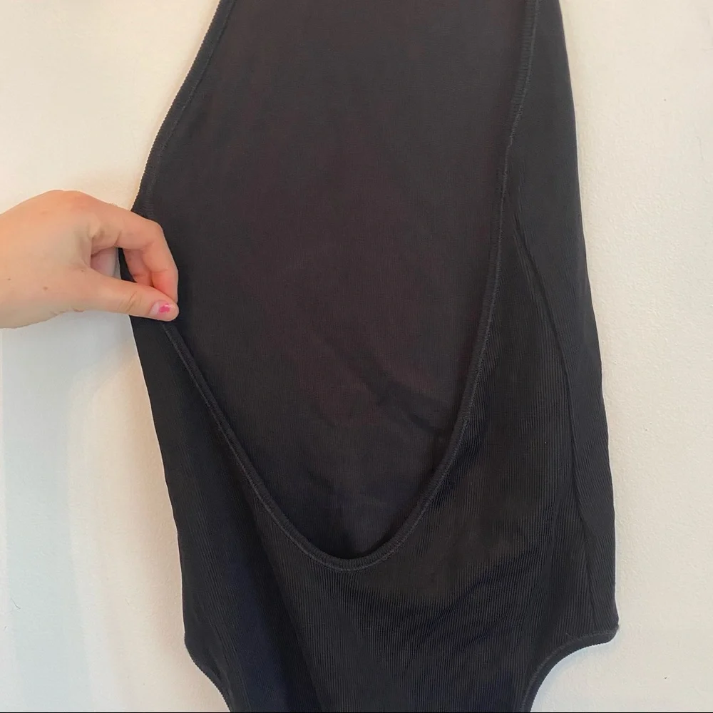 ⚡️ZARA Black Open Back Halter Top Backless Bodysuit Ribbed Sleeveless Shirt | M - Picture 3 of 6